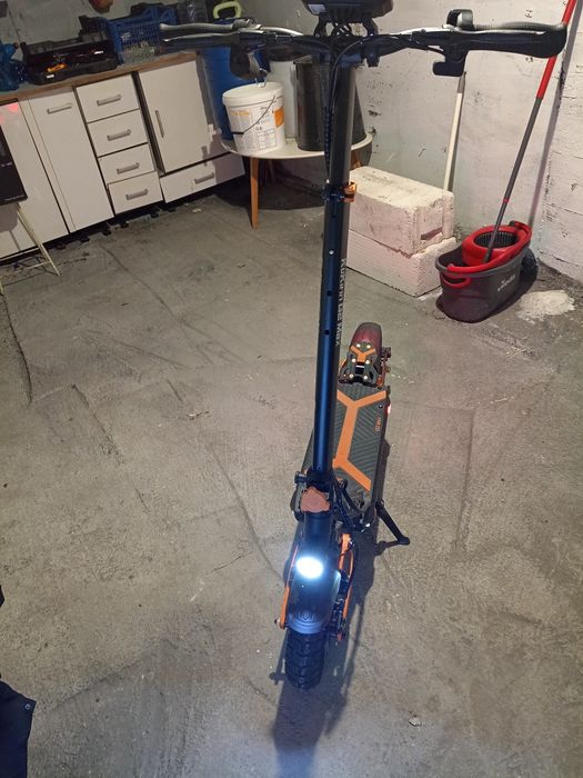Trotinetă electicâ Kukirin G2 Max aproape nouâ 155 km.