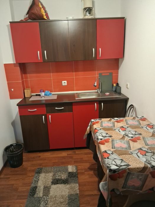 Garsonieră de închiriat