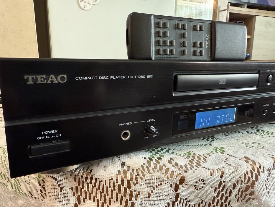 Teac CD-P1260 player MP3
