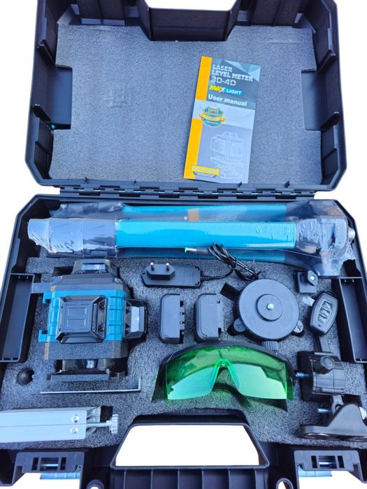 Самонивелиращ се 4D лазерен нивелир Toolsa с 16 линии + Тринога 100см