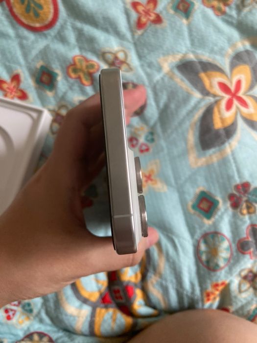 Iphone 16 pro max 256 на запчасти