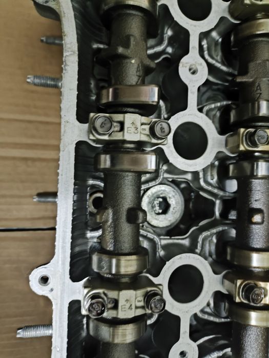 Распред вал 2az fe, гбц