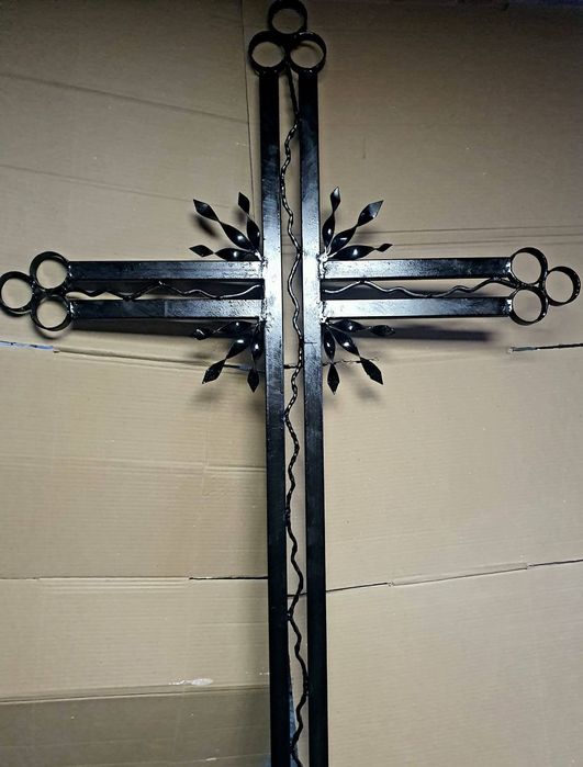 Cruce cimitir fier firjat