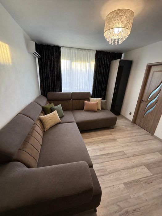 Vând apartament 2 camere