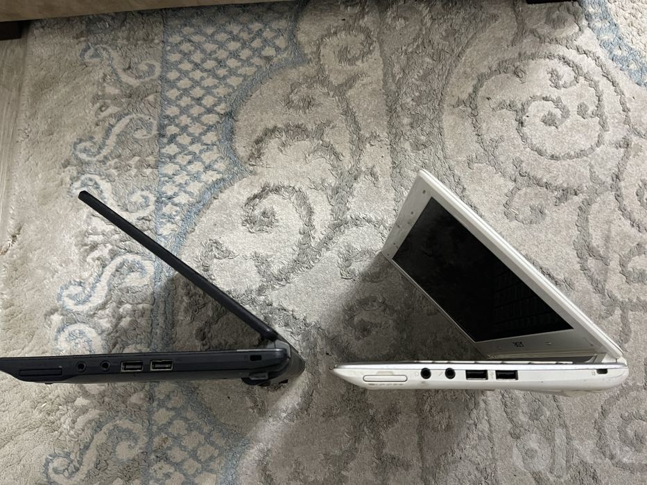 Продам два нетбука Acer за 500000 сум
