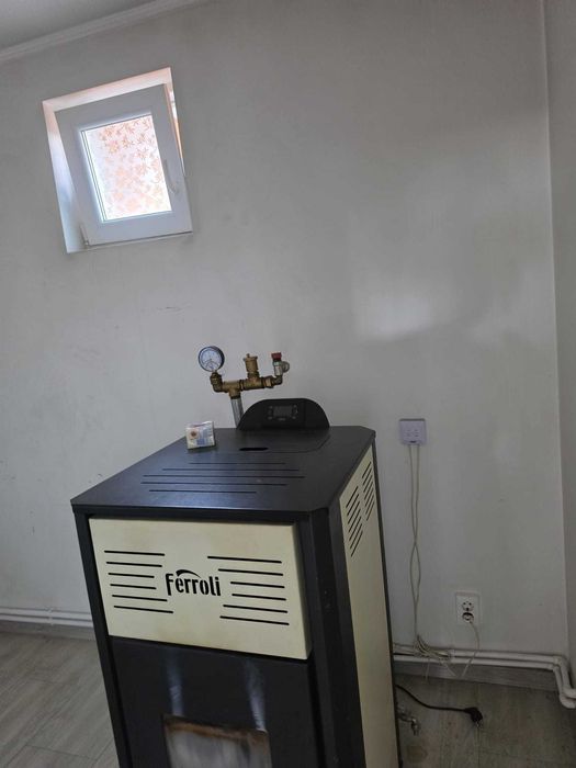 Casă 3 camere Ștefăneștii de Jos | 96 mp utili | Teren 298 mp | 85.000 €