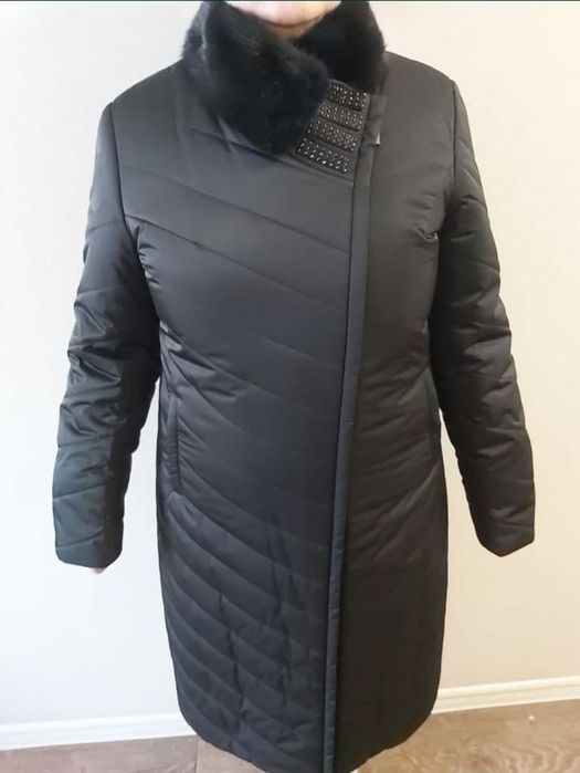 Продам зимнюю куртку