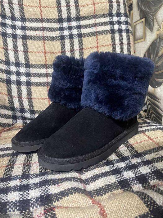 Продам угги женские