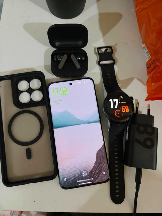 Telefon Motorola Edge 70 Fusion 256GB – Pachet Complet + Căști Wireless Ediție Cupa Mondială