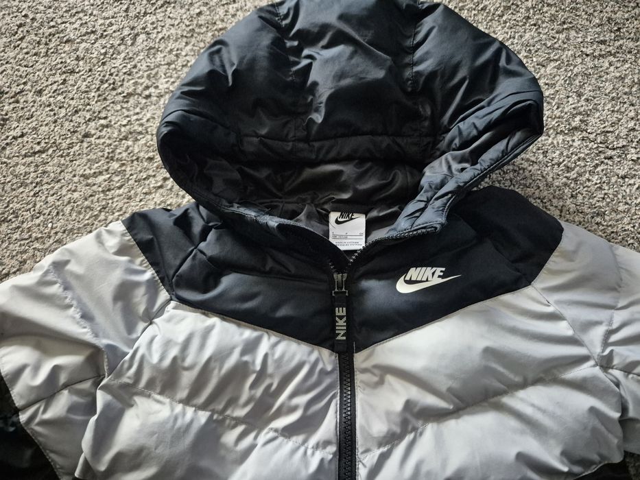 Детско  яке  Nike -128-137см