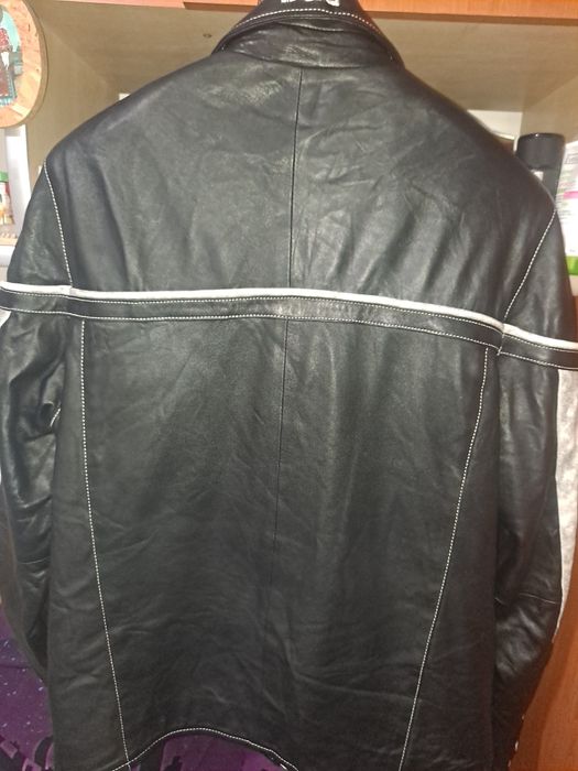 Geaca piele naturala marca D&G mărimea M-L.