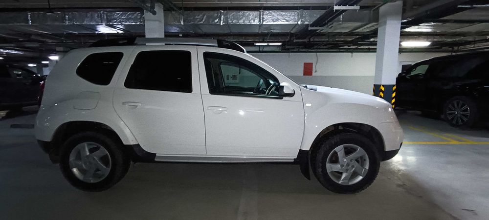 Автомобиль Renault Duster