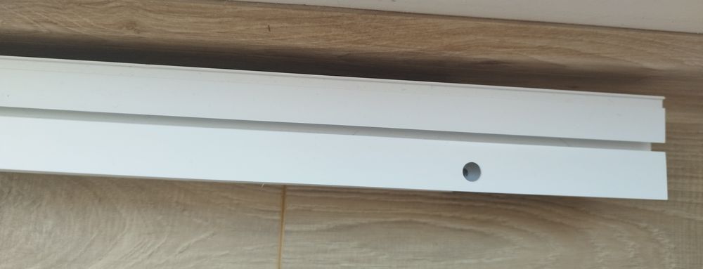 Едноканален PVC корниз 300см