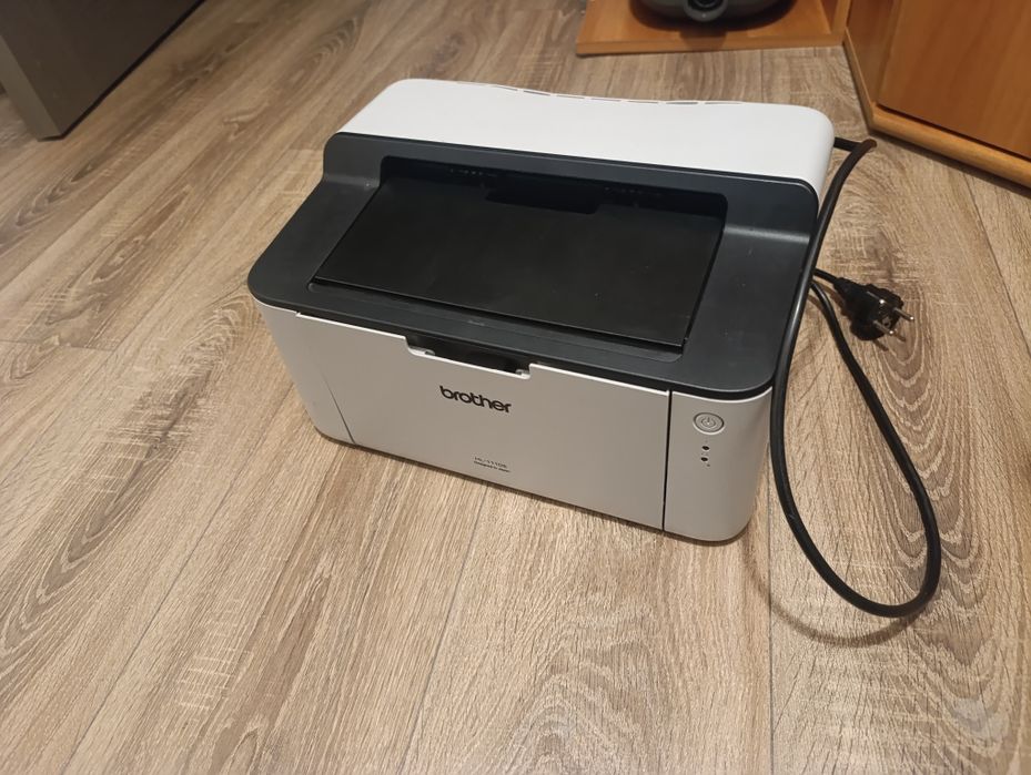 Imprimanta Brother HL-111OE
