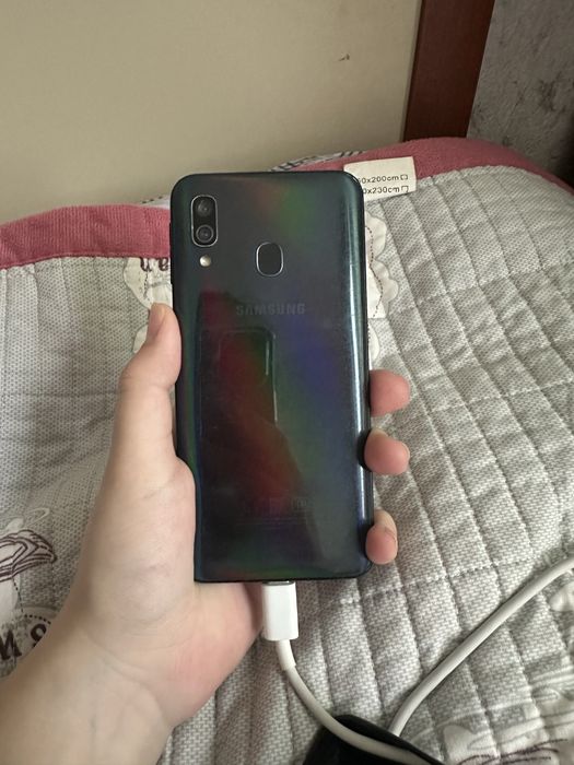 Самсунг Галакси а40