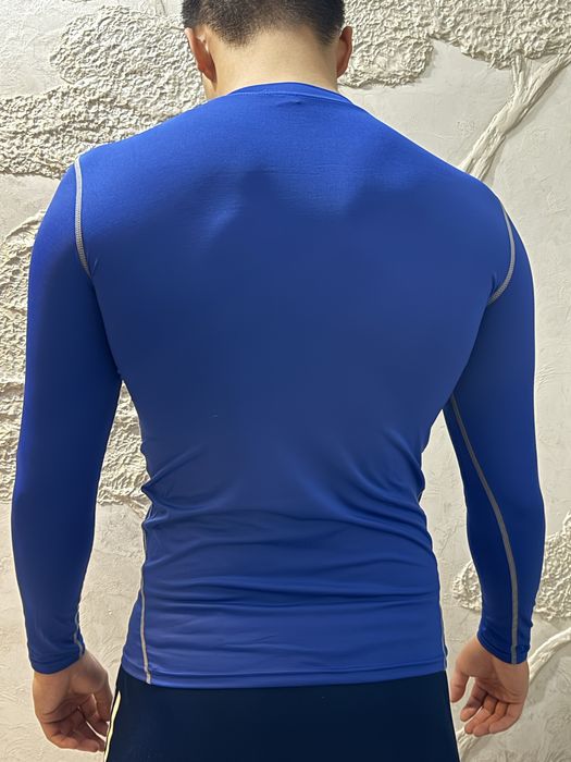 Рашгарды тренировочные.