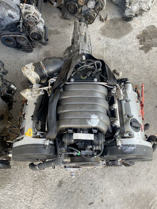 Двигатель  MERCEDES OM613