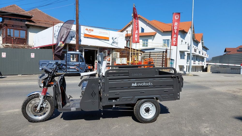 Triciclu Electric cu Basculanta Hidraulica