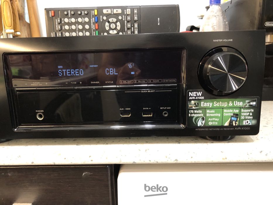 Denon AVR-X1000 resiver