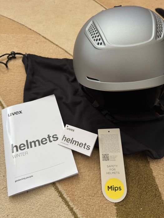 Ски каска UVEX Ultra Mips 55-59cm