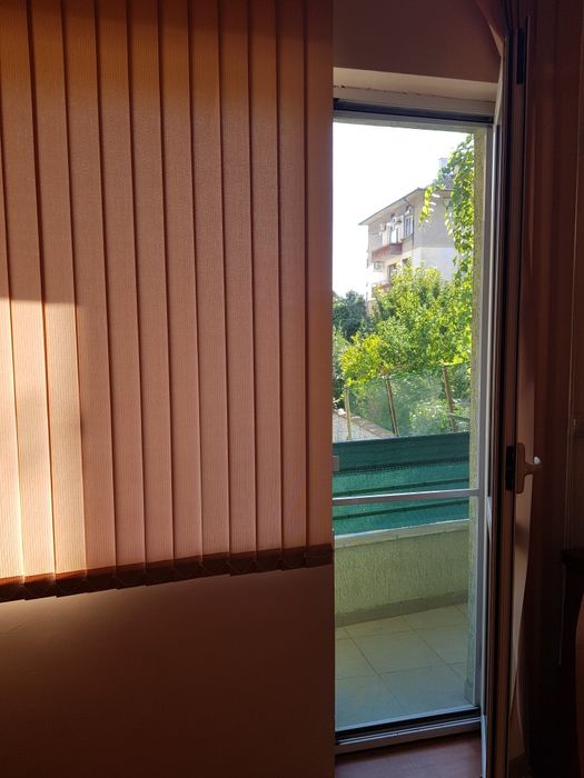 Дава се под наем Двустаен апартамент в Пазарджик, Идеален център - 58 кв.м за 244.8 € - Снимка #2