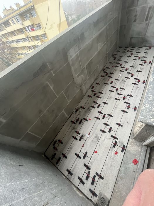 Профясионално лепене на плочки за русе и областа