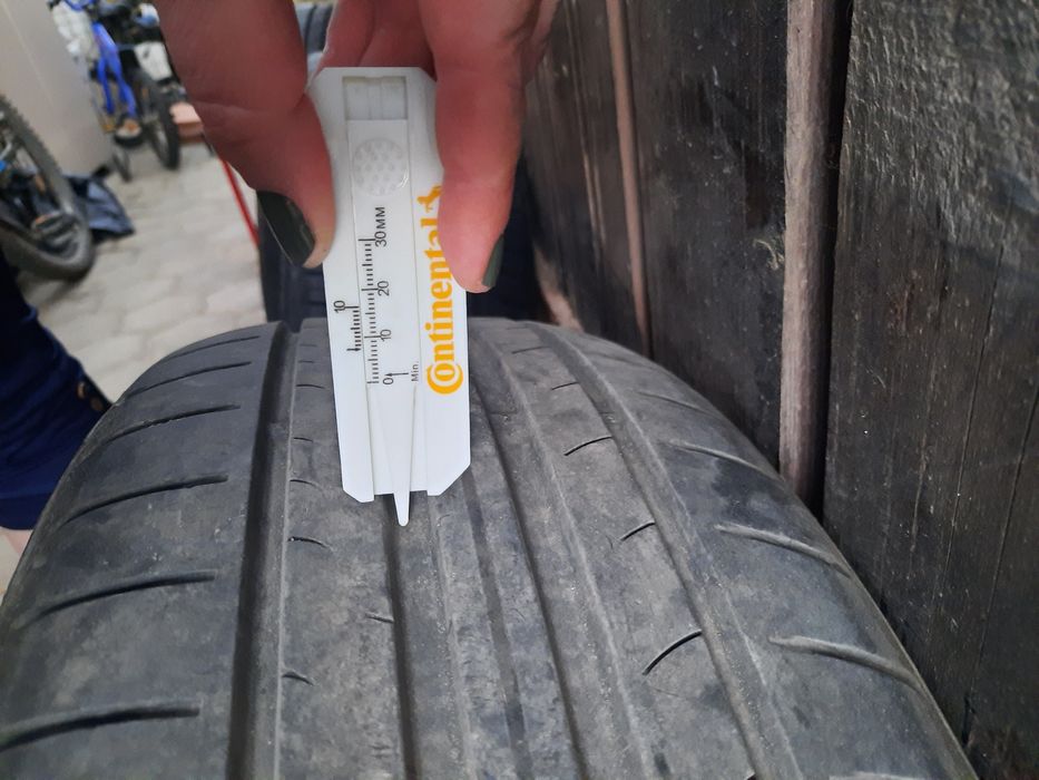 Anvelope vara 7mm 205 55 16 2 x Dunlop DOT4821,2 x MichelinDOT4919 6mm
