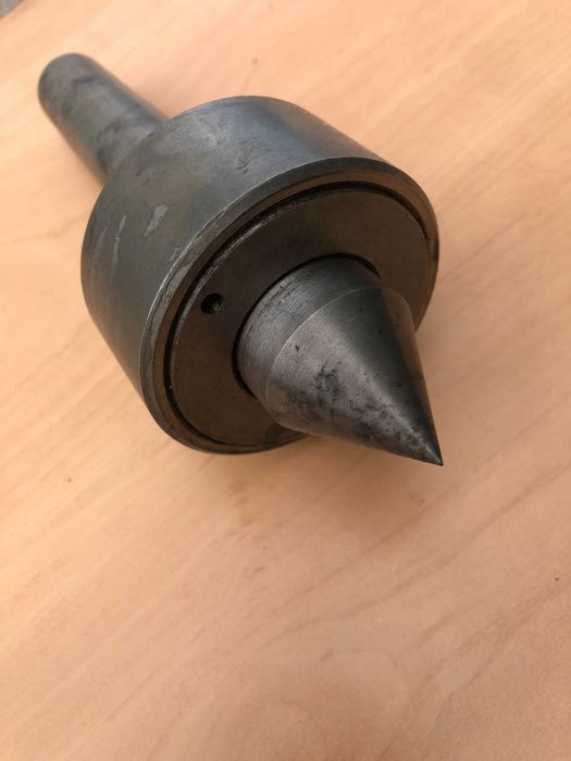 центр для токарного станка вращающийся