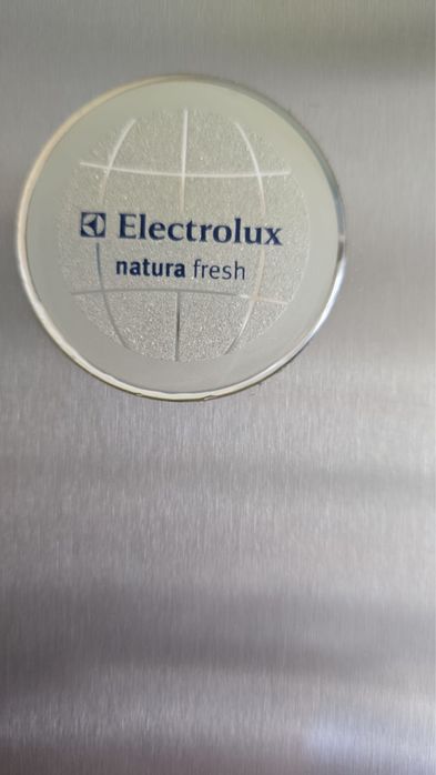 Продам холодильник Electrolux