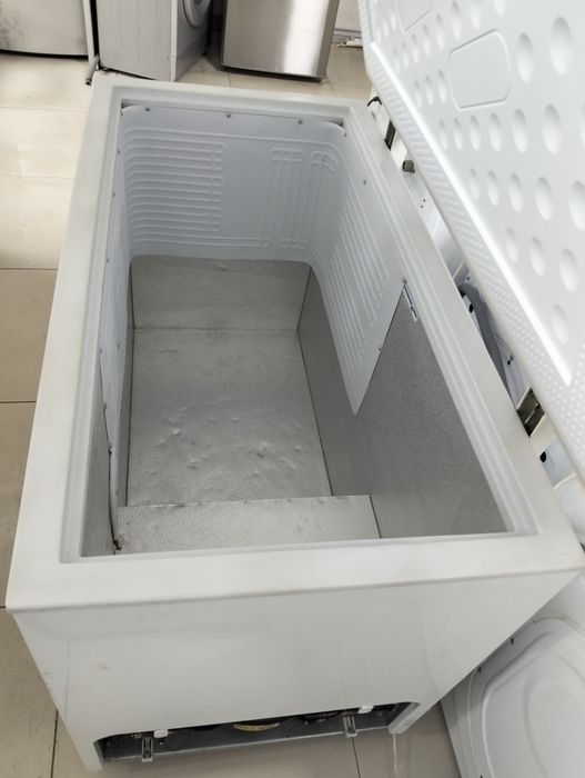 Продаю морозильник с гарантией