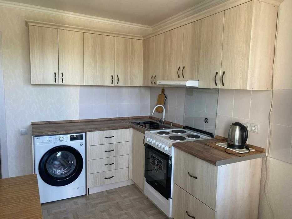 Гарнитур кухонный, все новое