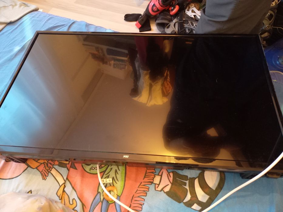 Televizor Nei 32"