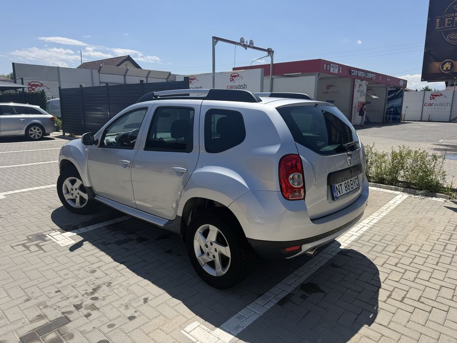 Dacia Duster 4x4 1.5 dci doar 34.000 Km
