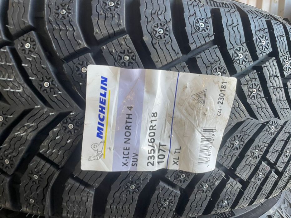 Мишлен 235/60/18 новые!