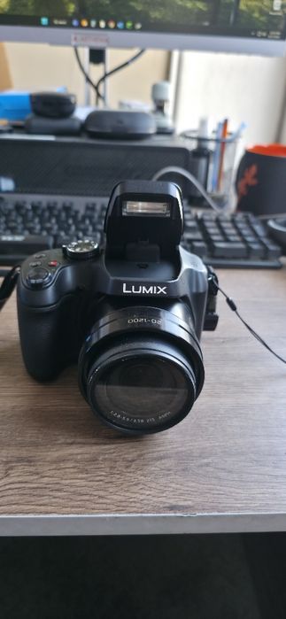 Camera foto Panasonic lumix dc-fz82,18.1 MP,4k,60x