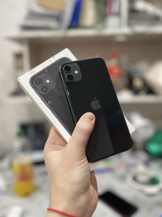 Продам IPhone 11 128Гб 85акб идеал