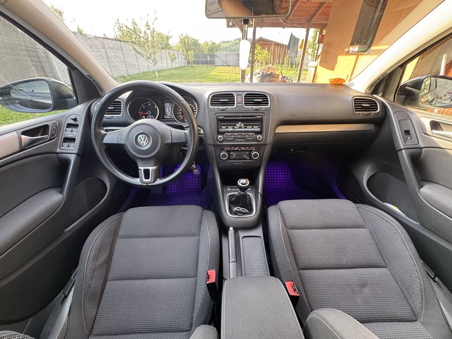 Volkswagen Golf VI 1.6 TDI Blue Motion