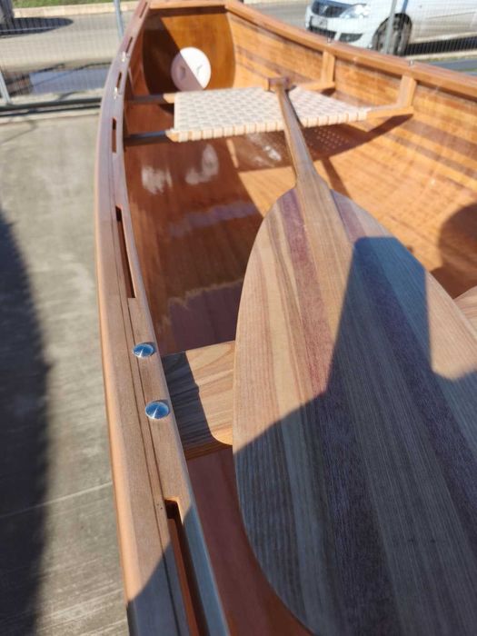 Canoe Custom 4.9m – Lemn de Tei & West System Epoxy – Noua /Premium