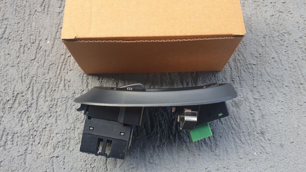 Comanda geam si oglinda electrica Iveco Daily 1999-2006, noua in cutie