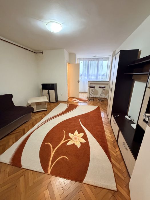 Inchiriez garsoniera in Aleea Carpati