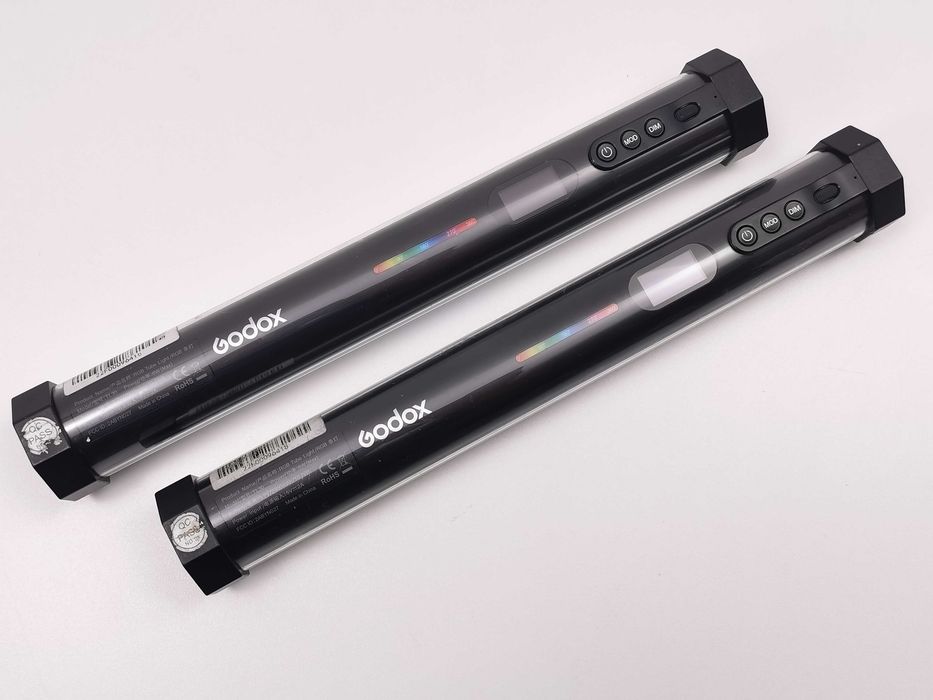 Godox TL30-K2 2-Light Kit комплект от 2 бр. RGBWW LED тръби Godox TL30 с калъф и аксесоари