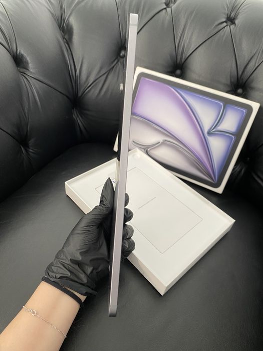 iPad Air 11-Inch M3 / WI-FI / 256 GB / Space Gray/ Desigilat