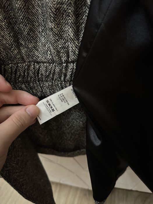 Новый Двойка с брюками