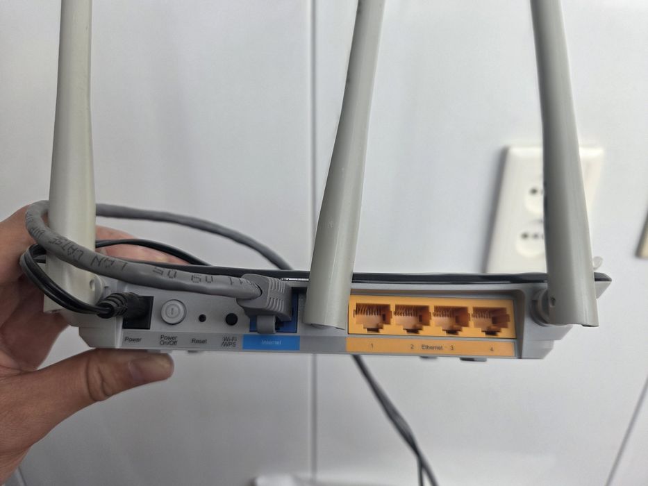 Продам Wi-fi роутер