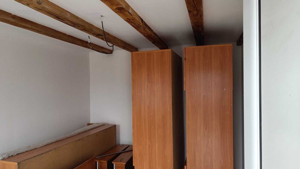 Продава се Къща в Казанлък - 250 кв.м за 714 €/кв.м - Снимка #11