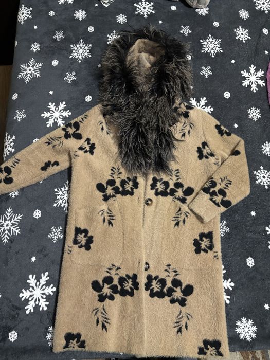 Палто ангора и кашмир с каулка от лама