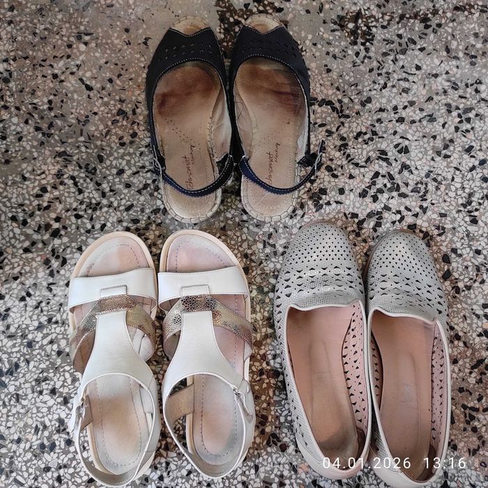 Дамски обувки и сандали по 2 евро отлични!