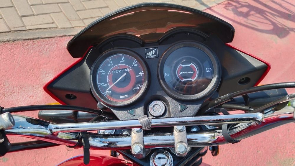 Продам мотоцикл Honda Pridor