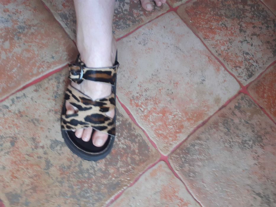 Чехли Next платформа размер 40