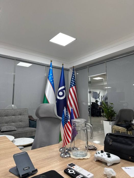 Флаг Bayroq BAYROQ Parus bayroq Флаг парус баннер реклама